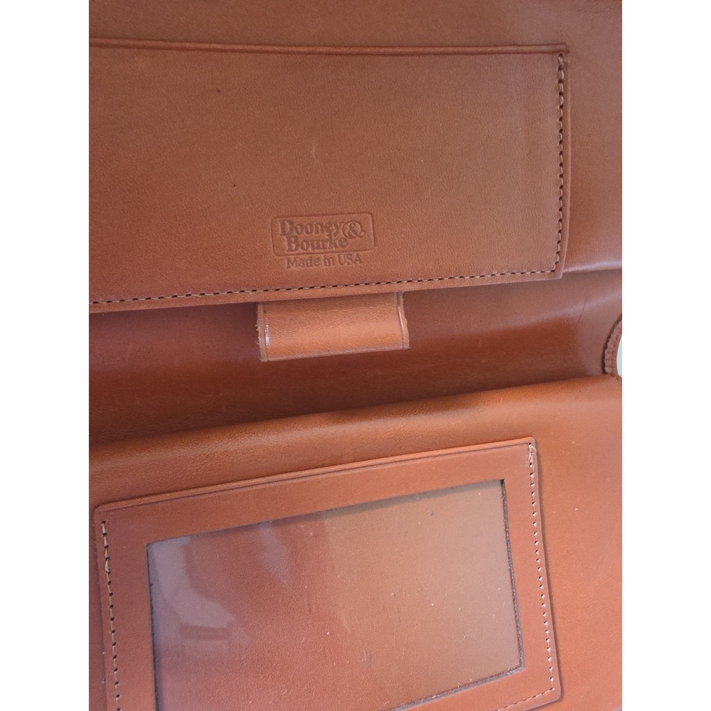 Vintage Dooney & Bourke Pebbled Leather Wallet – Made in USA - Picture 7 of 11